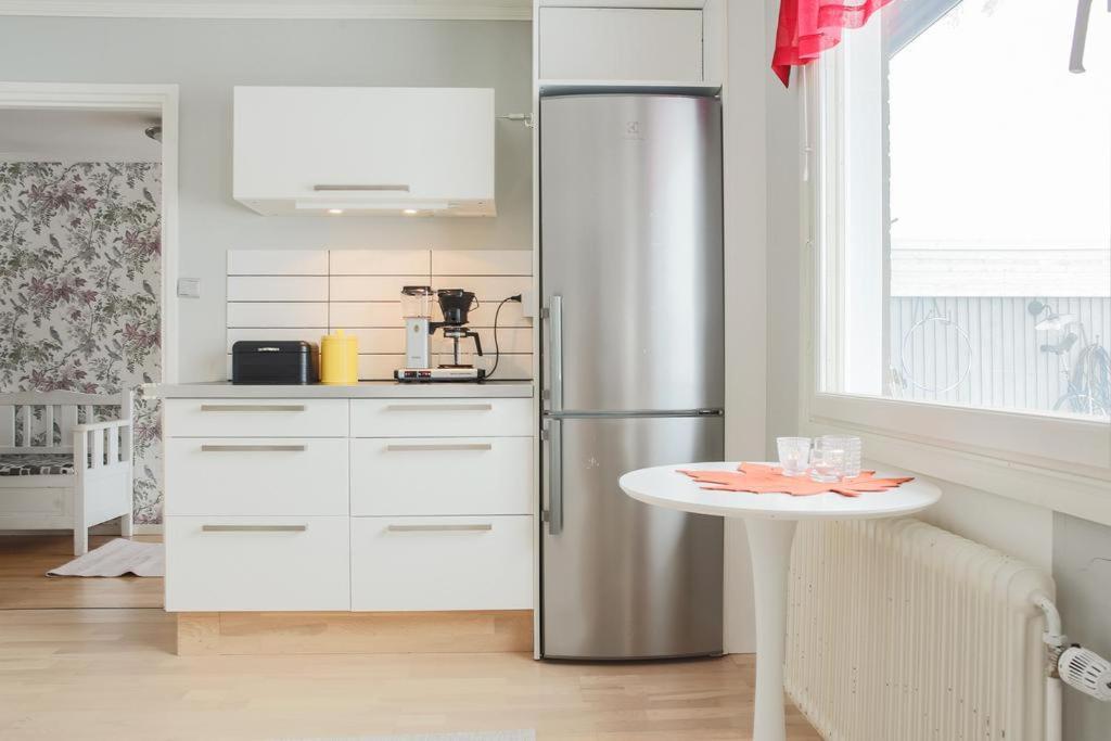 קירונה Ribo Apartment Arctic מראה חיצוני תמונה