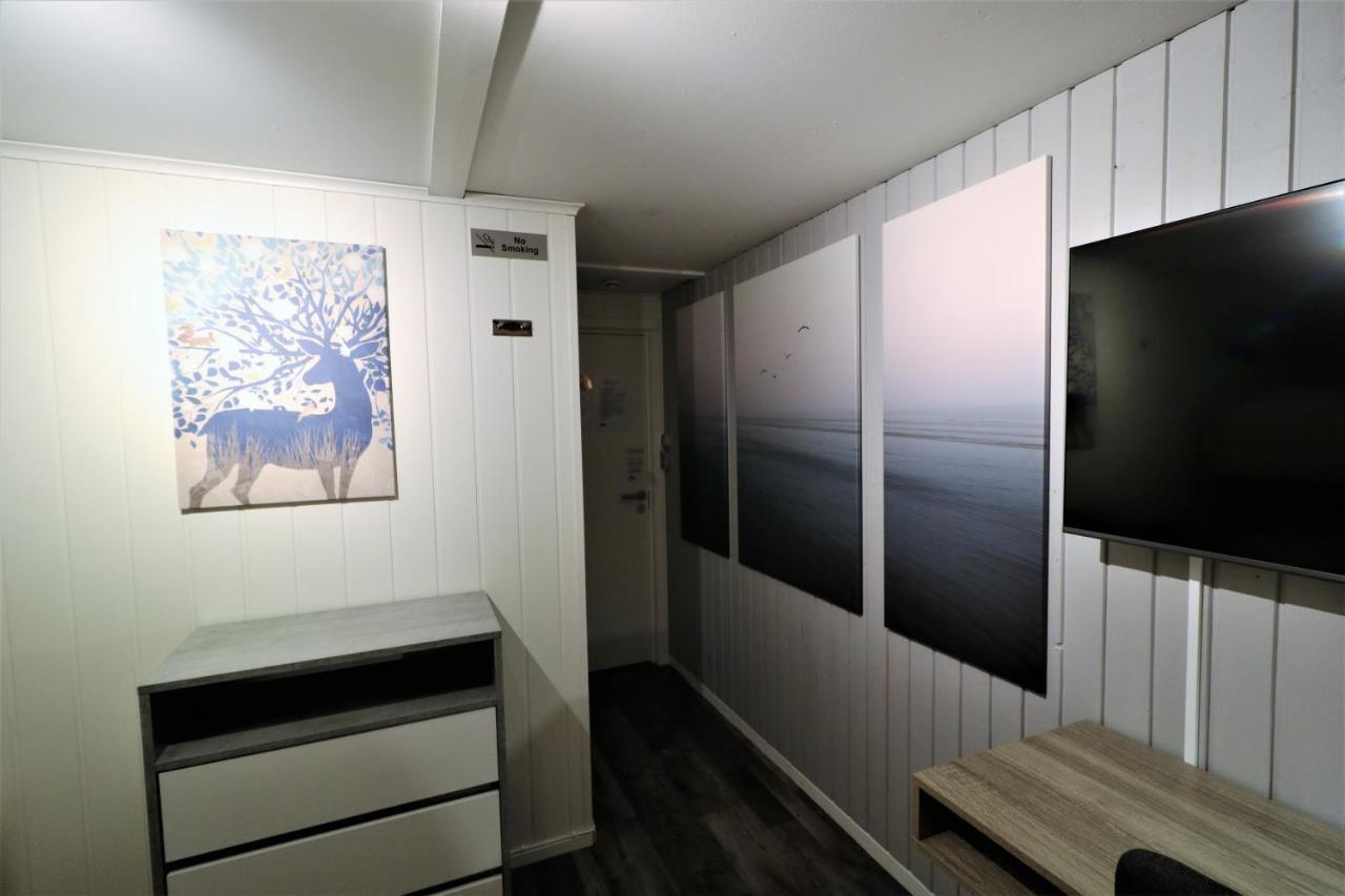 קירונה Ribo Apartment Arctic מראה חיצוני תמונה