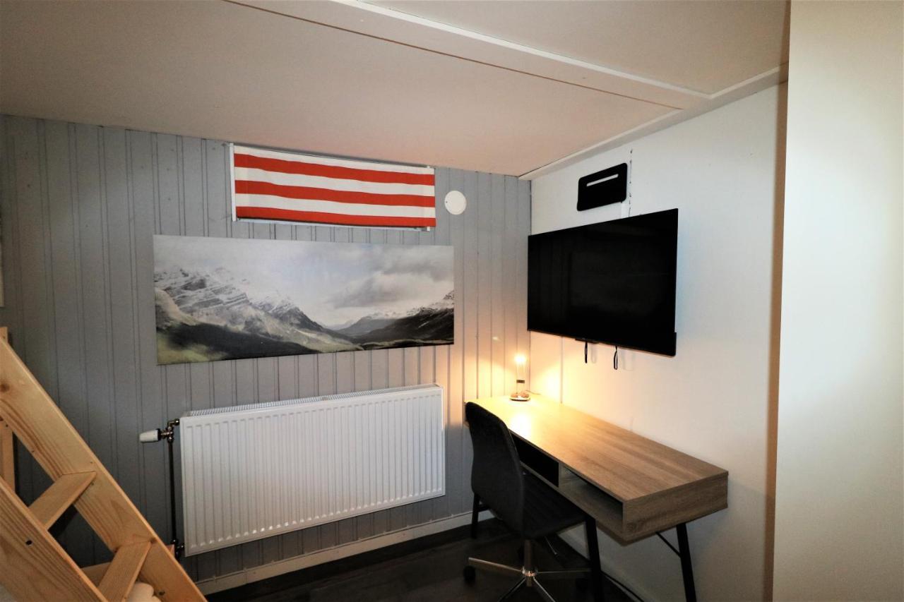 קירונה Ribo Apartment Arctic מראה חיצוני תמונה