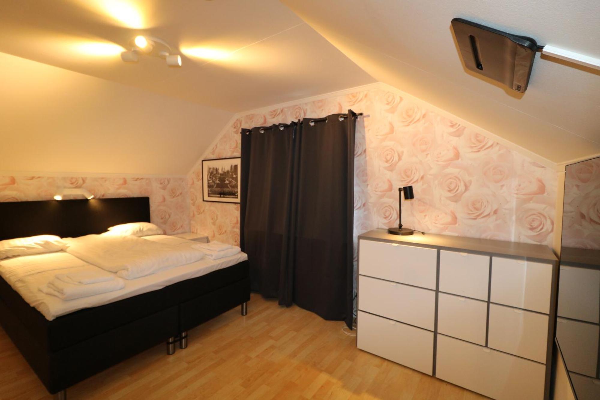 קירונה Ribo Apartment Arctic מראה חיצוני תמונה